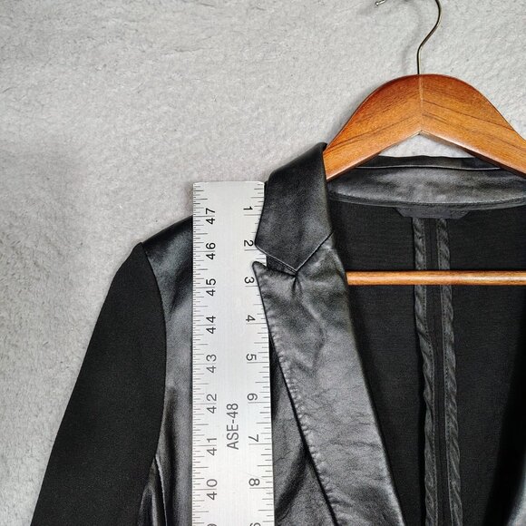 Hugo Boss Jacket Women 6 Black 100% Lamb Leather Front One-Button Preppy Biker - Picture 13 of 16
